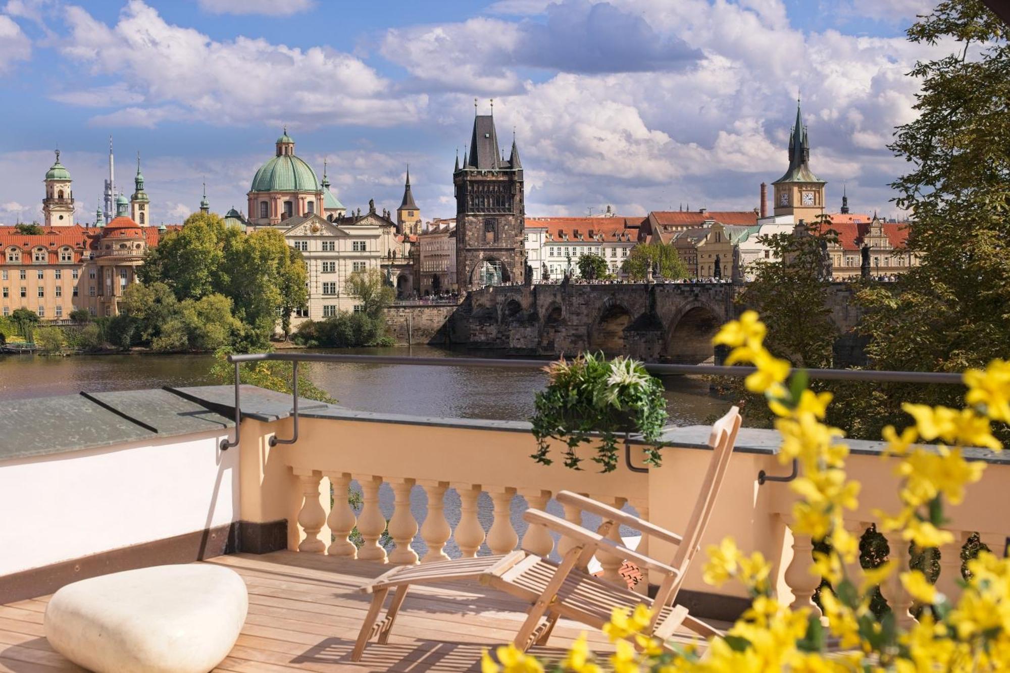 Residence Charles Bridge Praha Eksteriør bilde